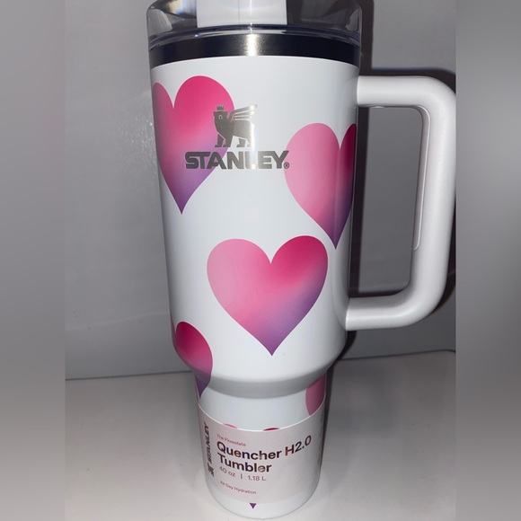 Stanley - 2026 Valentine’s Day 40oz Flowstate Tumbler (Limited) NEW + Bonus - Picture 8 of 15
